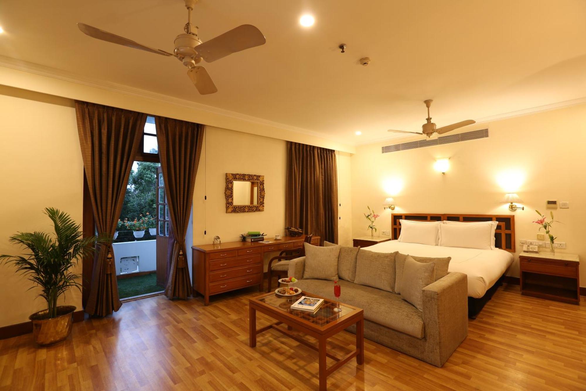 Отель Ambassador, New Delhi - Ihcl Seleqtions Экстерьер фото A room at the Taj Bengal