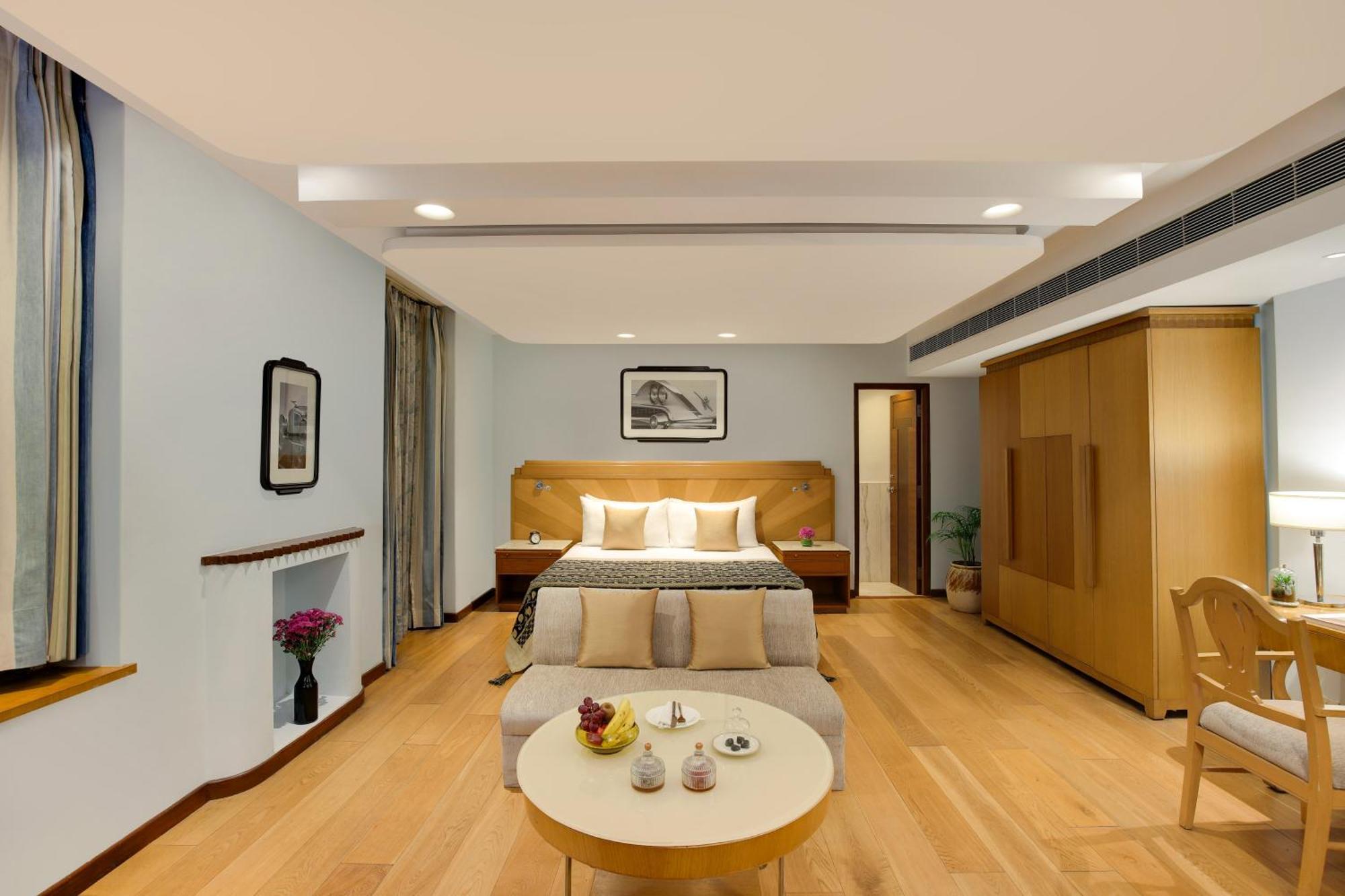 Отель Ambassador, New Delhi - Ihcl Seleqtions Экстерьер фото Suite room at the hotel