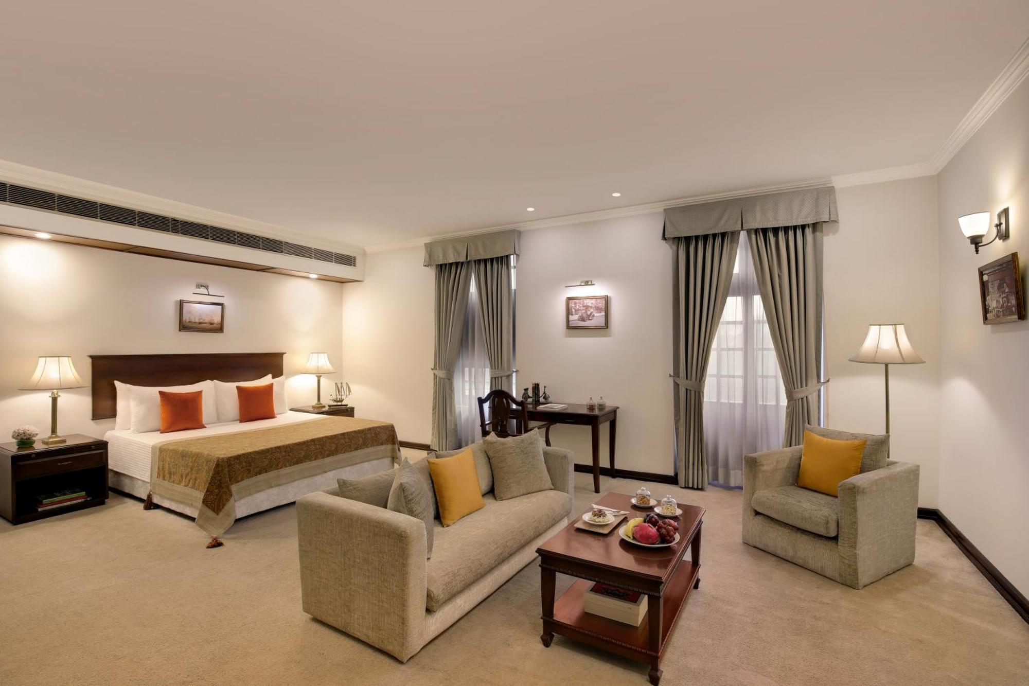 Отель Ambassador, New Delhi - Ihcl Seleqtions Экстерьер фото A suite at the Taj Bengal