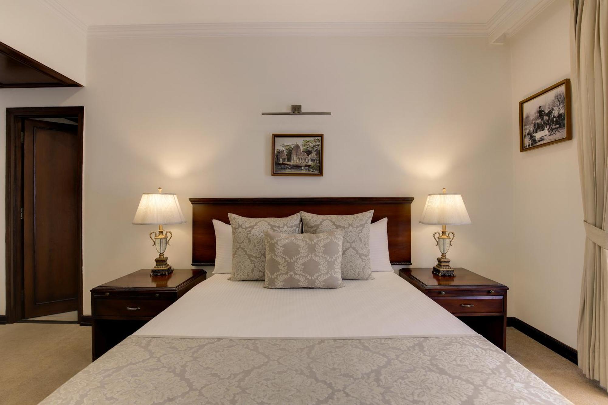 Отель Ambassador, New Delhi - Ihcl Seleqtions Экстерьер фото A bedroom at the hotel